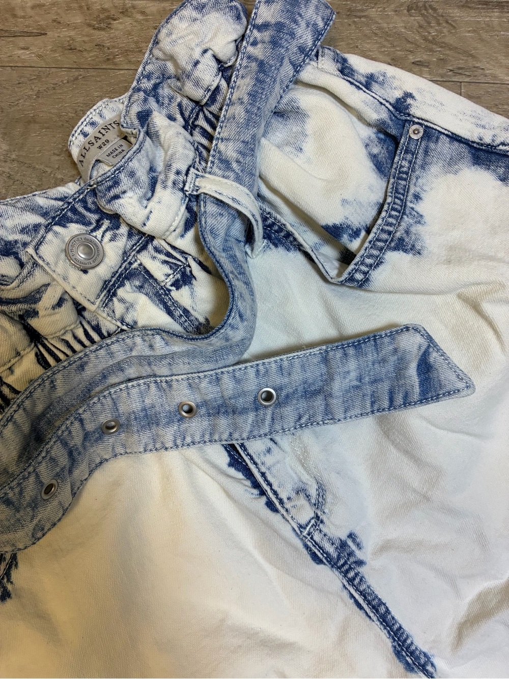 All Saints Filly Paperbag Denim Shorts High Waisted Belted Bleached - Picture 11 of 12